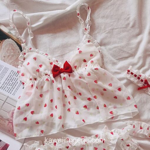 Lace Cut Strawberry Pajamas Set 3